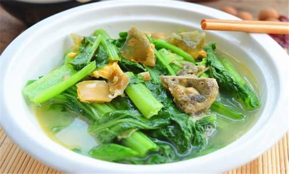 有關(guān)芡實(shí)功效作用的幾個小配方